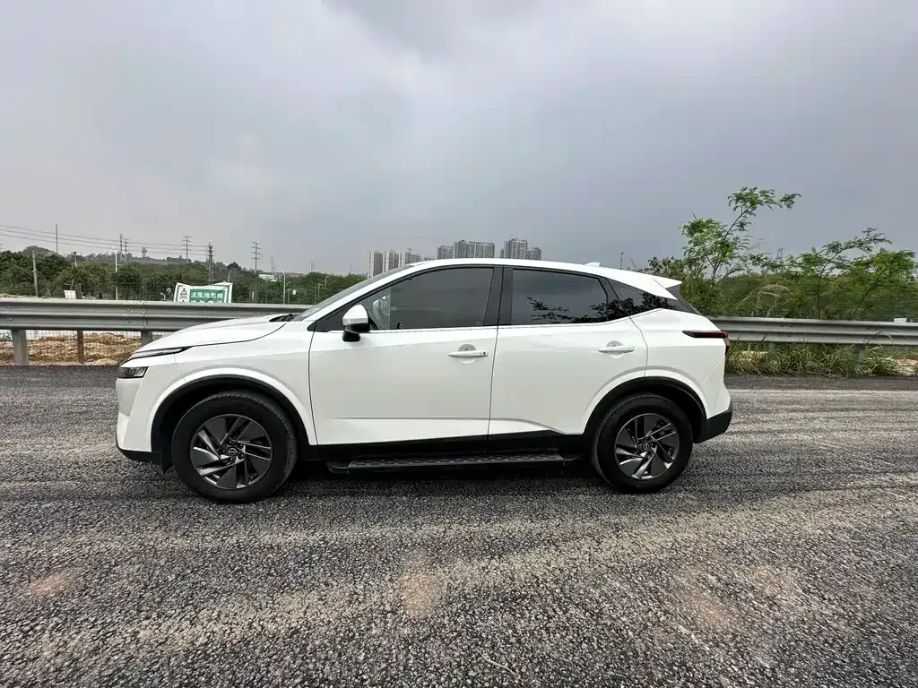 Nissan Qashqai 2023 из CN, фото 5