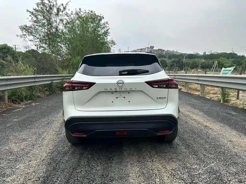 Nissan Qashqai 2023 из CN, фото 9
