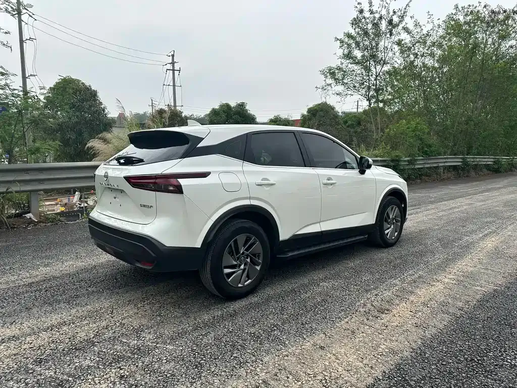 Nissan Qashqai 2023 из CN, фото 10