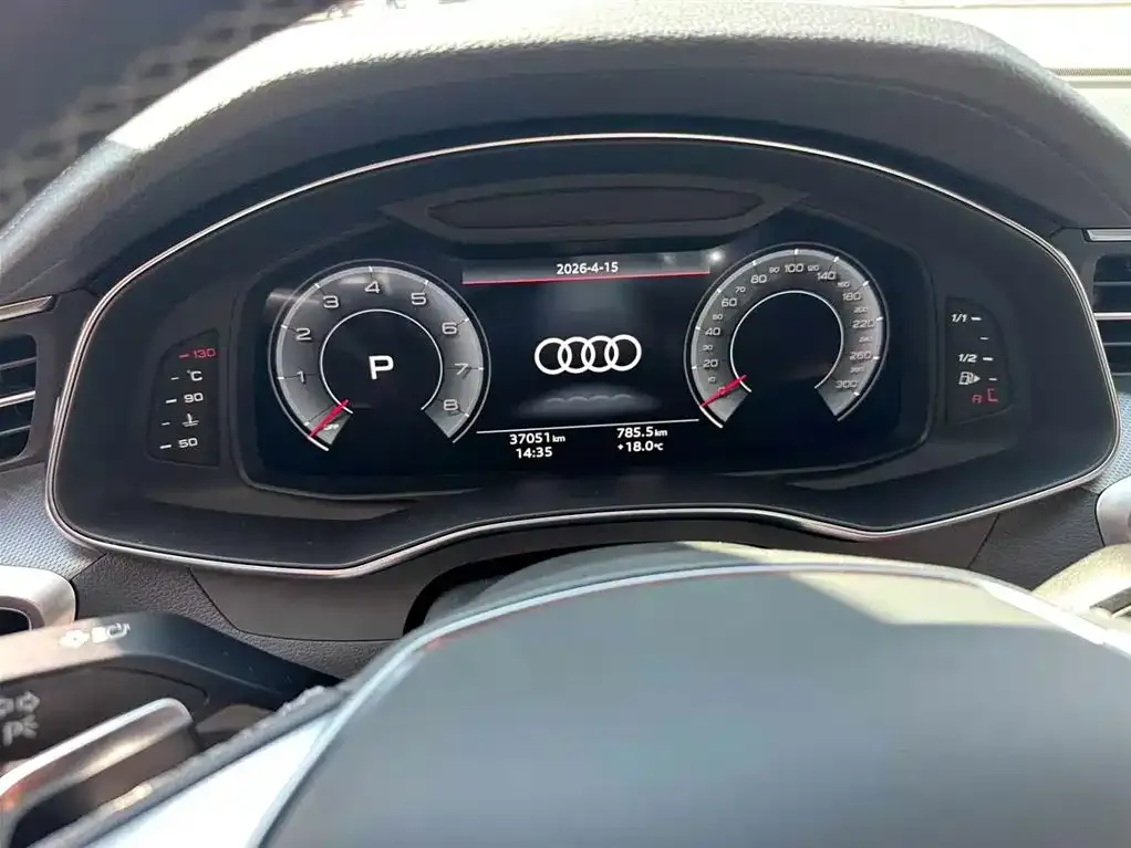 Audi A7L 2024 из CN, фото 2