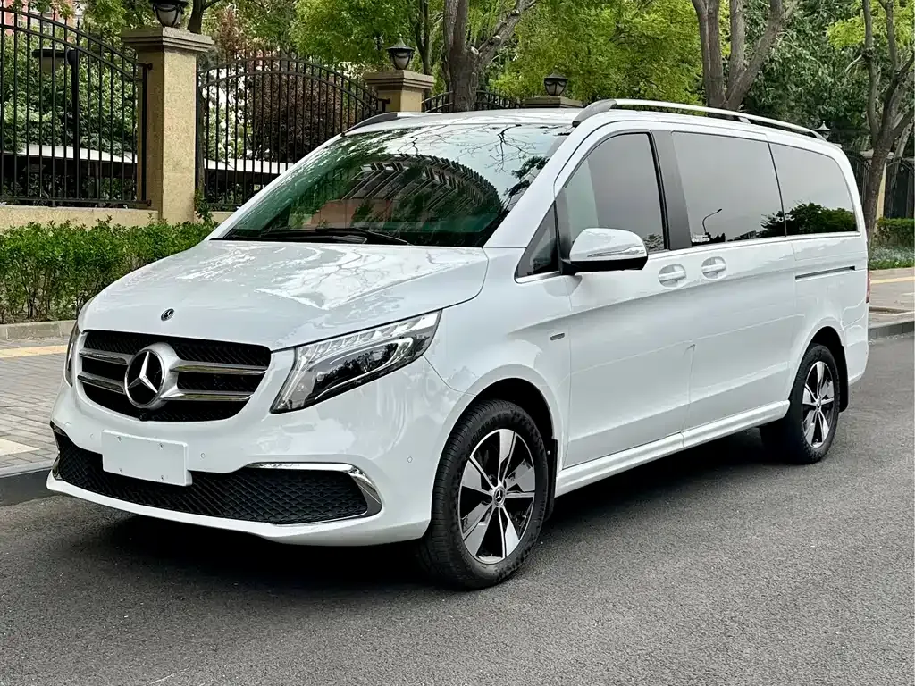 Mercedes-Benz V-Class 2022 из CN, фото 1