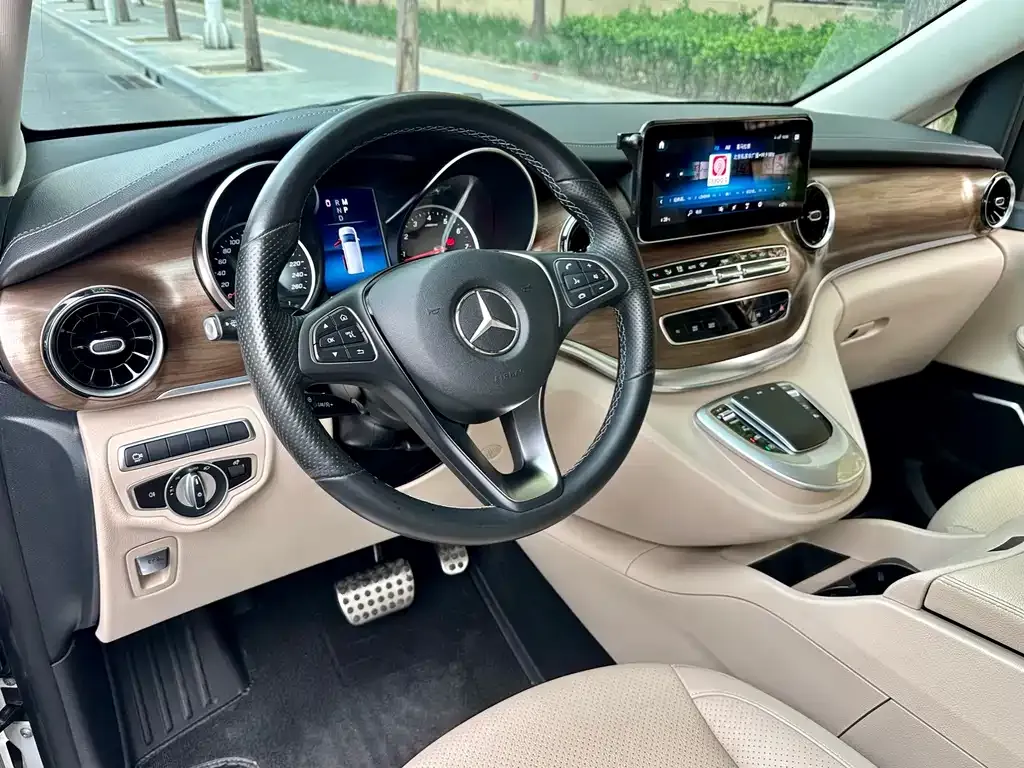 Mercedes-Benz V-Class 2022 из CN, фото 8
