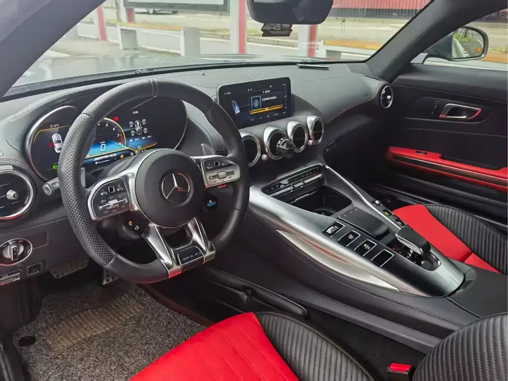 Mercedes-Benz AMG GT — фото 3