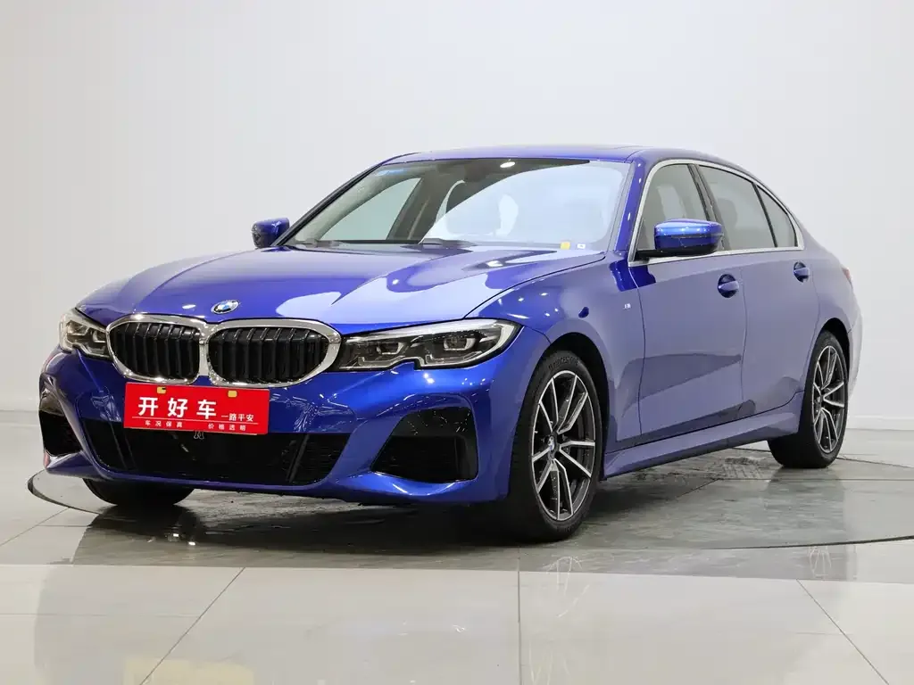 BMW 3 Series 2021 из CN, фото 1