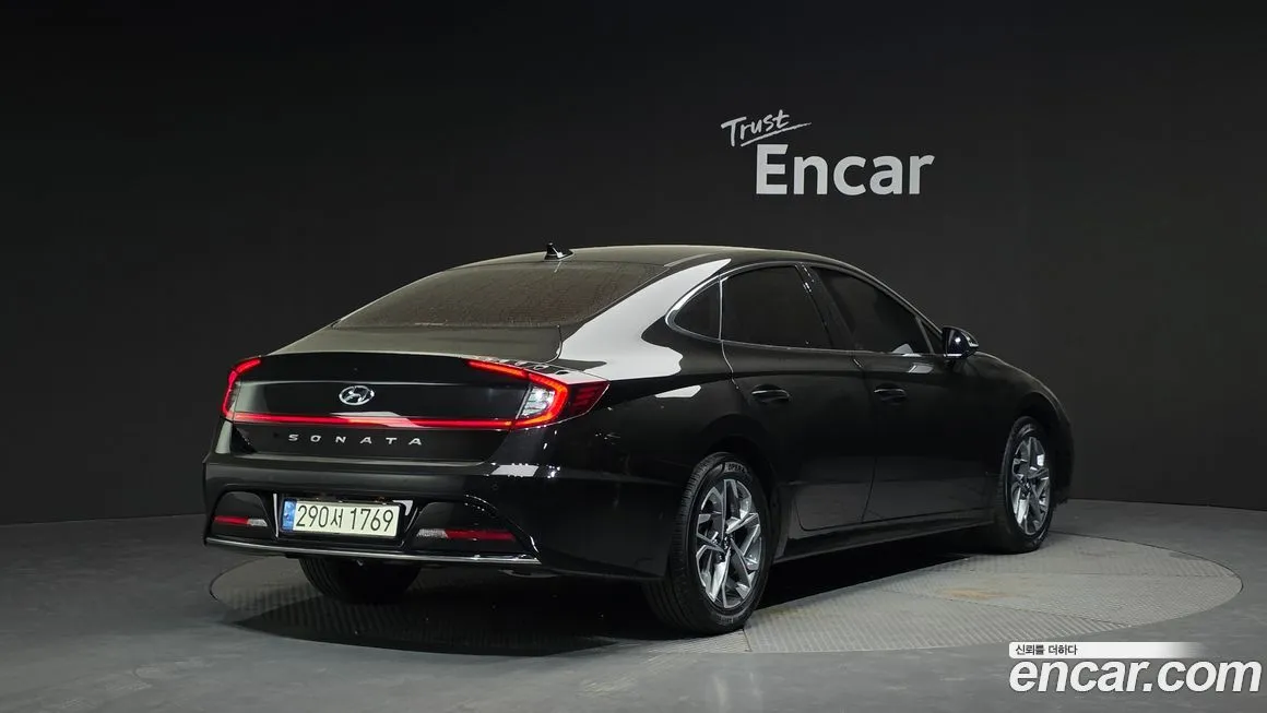 Hyundai Sonata 2022 из KR, фото 3