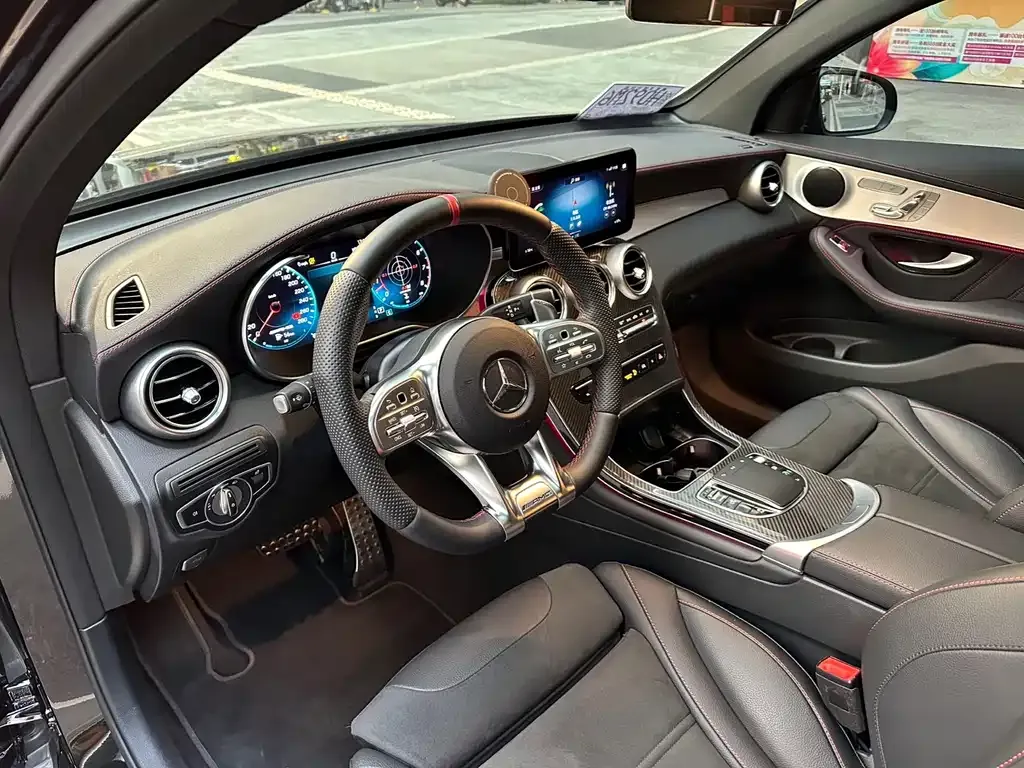 Mercedes-Benz GLC AMG — фото 8