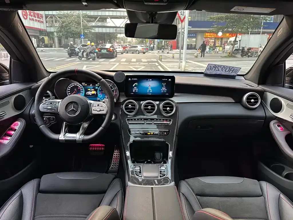 Mercedes-Benz GLC AMG — фото 5