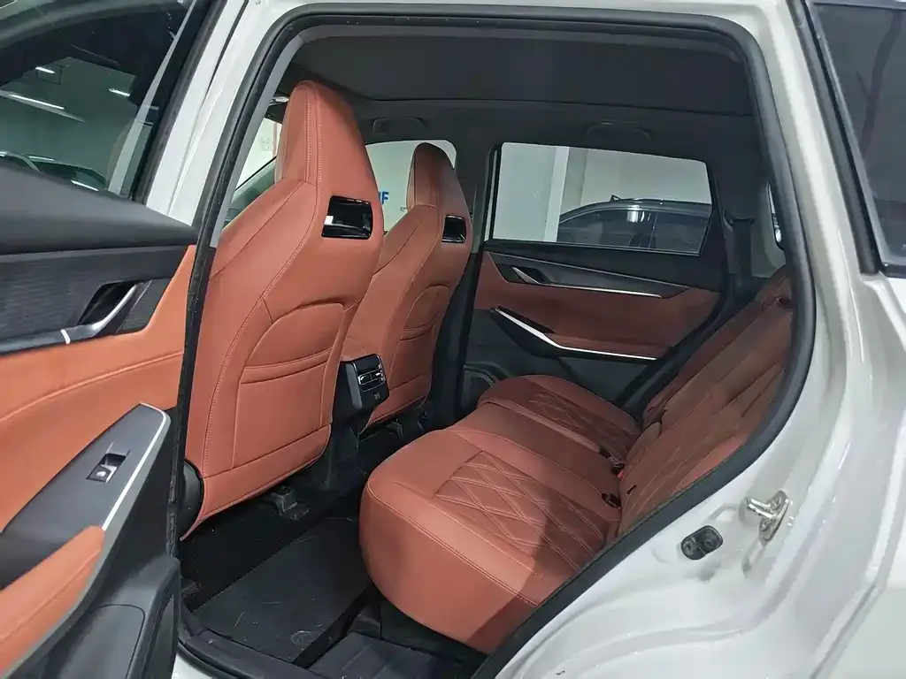 Changan CS75PLUS 2024 из CN, фото 2