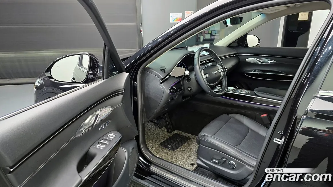 Genesis GV70 2023 из KR, фото 3
