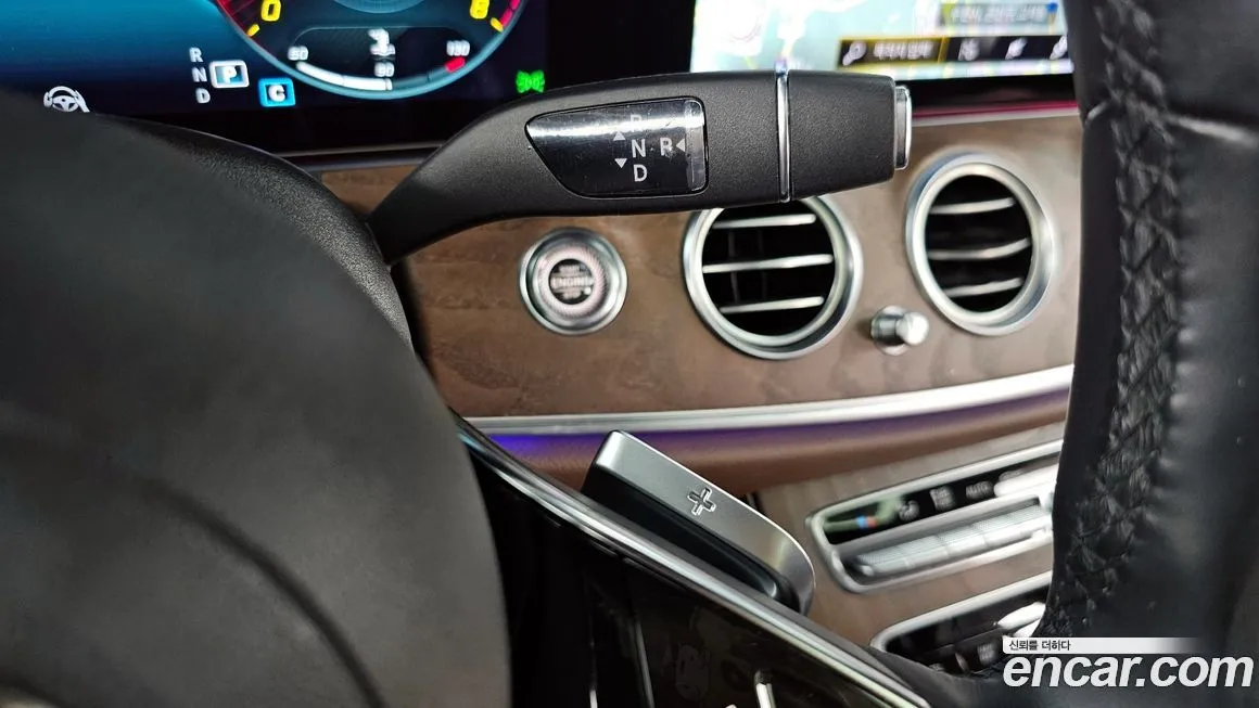 Mercedes-Benz E-Class 2023 из KR, фото 4