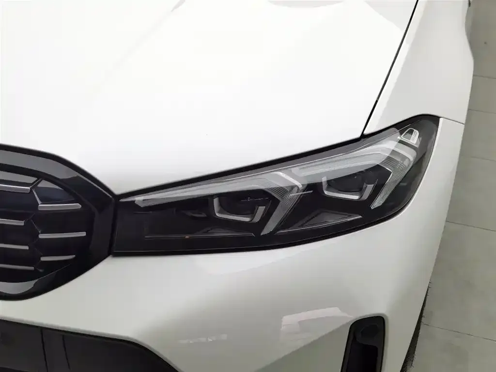 BMW 3 Series 2023 из CN, фото 10
