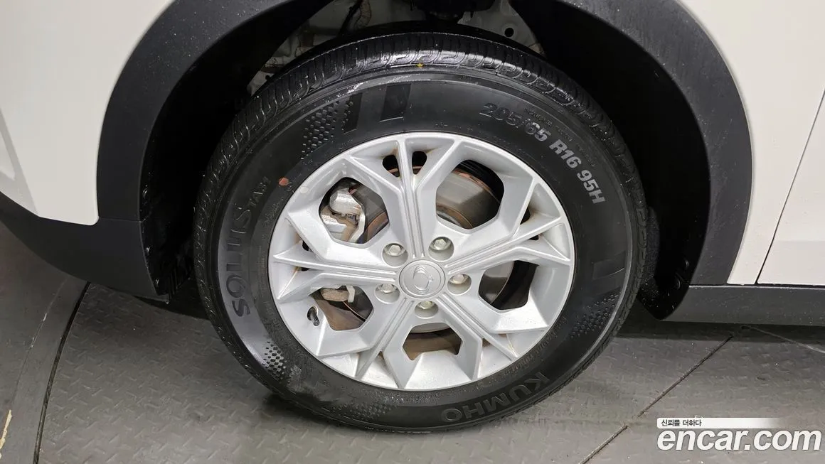KG Mobility (Ssangyong) TIBOLI 2024 из KR, фото 3