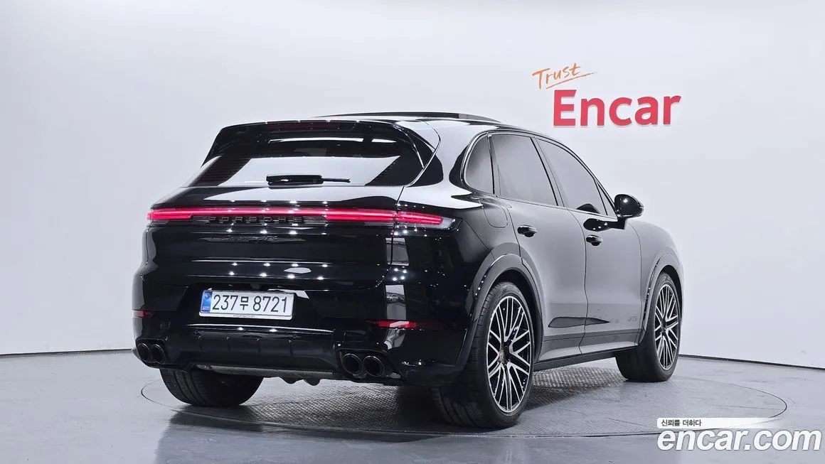 Porsche Cayenne 2025 из KR, фото 9