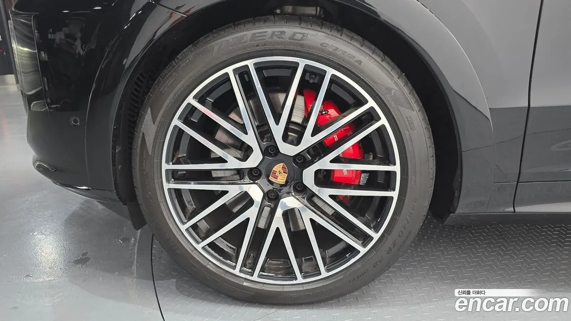 Porsche Cayenne 2025 из KR, фото 3