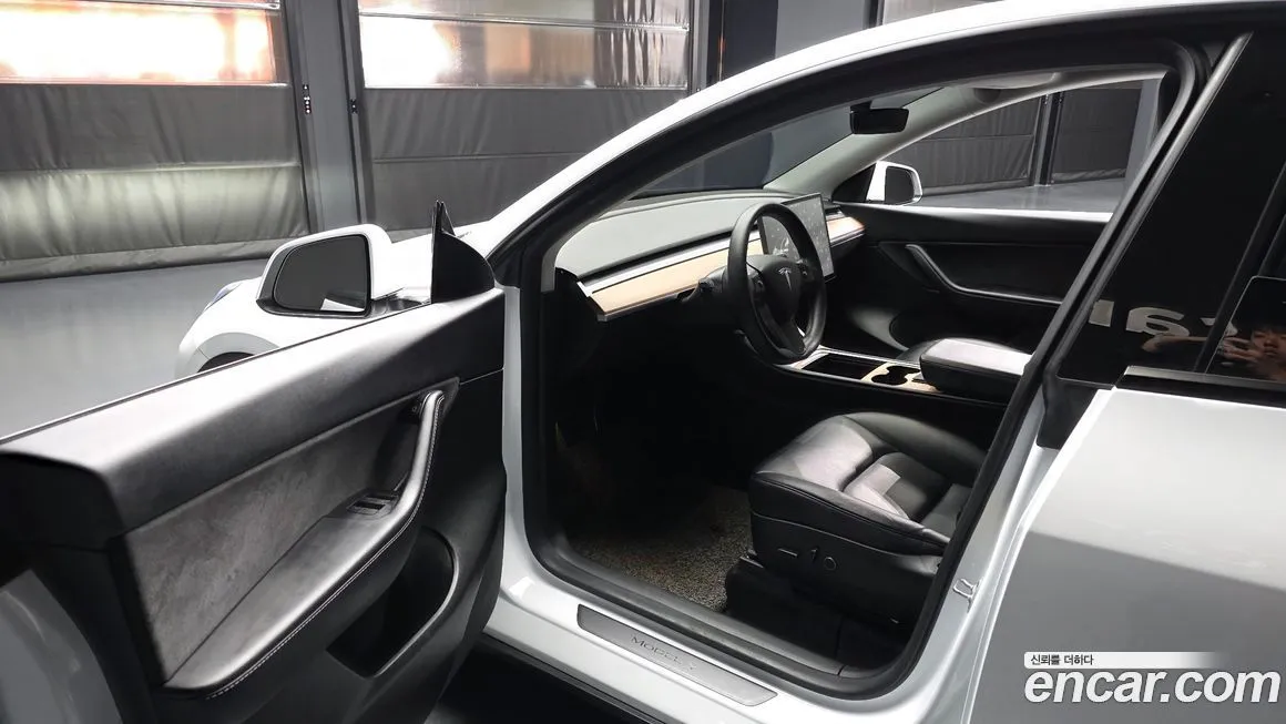 Tesla Model Y 2021 из KR, фото 6