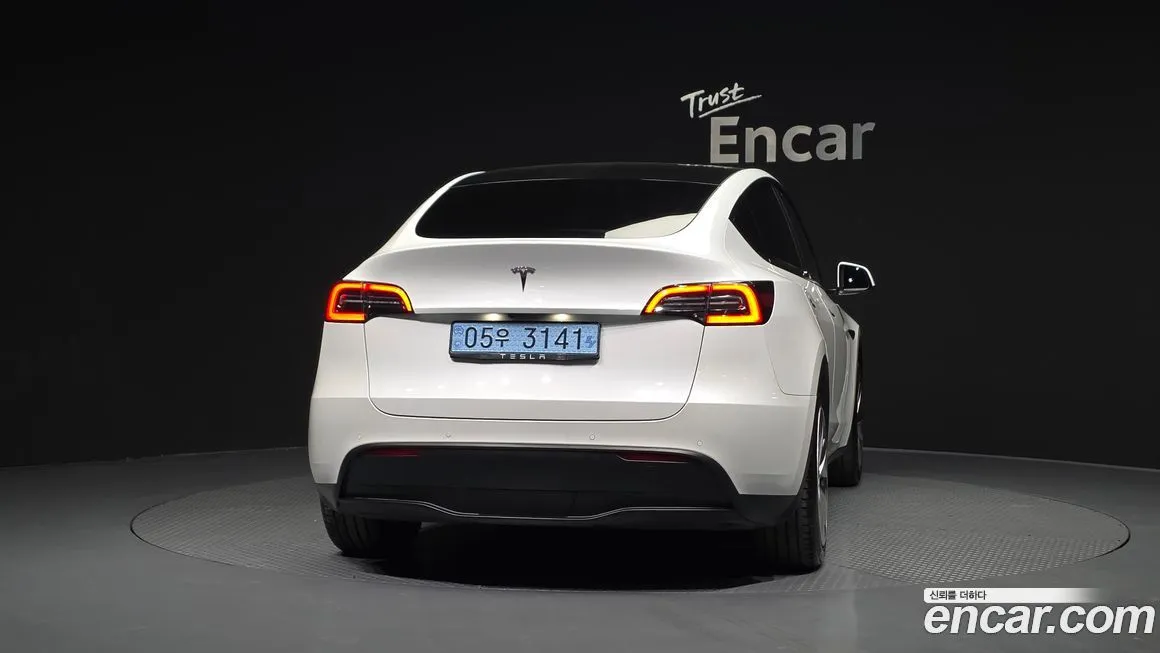 Tesla Model Y 2021 из KR, фото 3