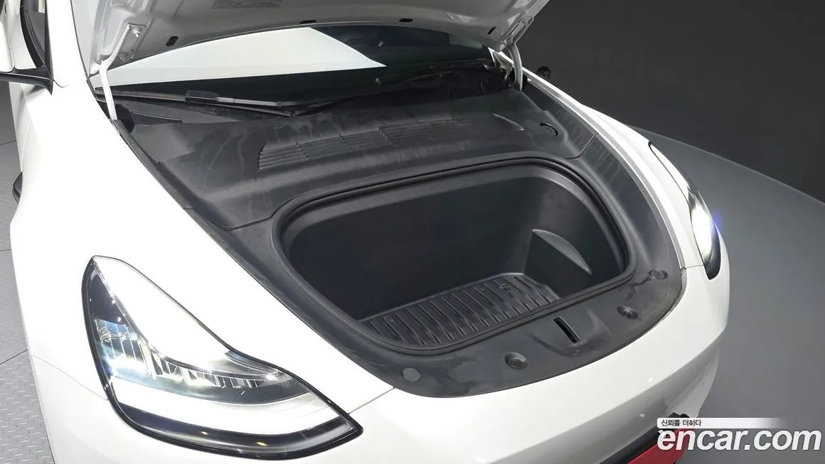Tesla Model Y 2021 из KR, фото 9