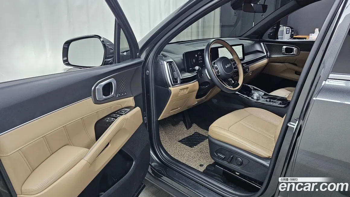 Kia Sorento — фото 10