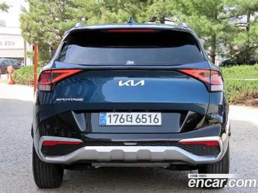 Kia Sportage — фото 9