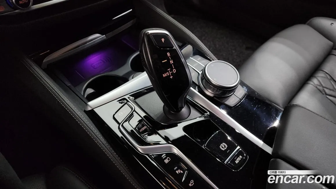 BMW 5-Series 2021 из KR, фото 3
