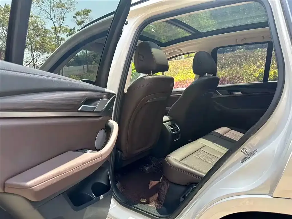 BMW X3 2023 из CN, фото 6