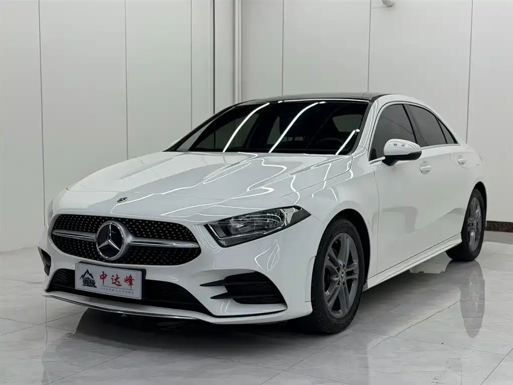 Mercedes-Benz A-Class — фото 1