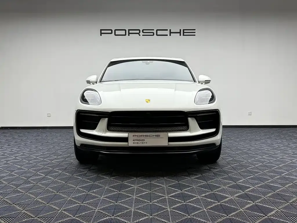 Porsche Macan — фото 8