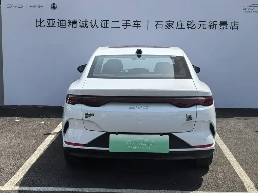 BYD Qin L — фото 9