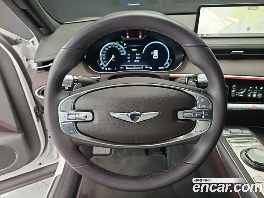 Genesis GV70 — фото 10