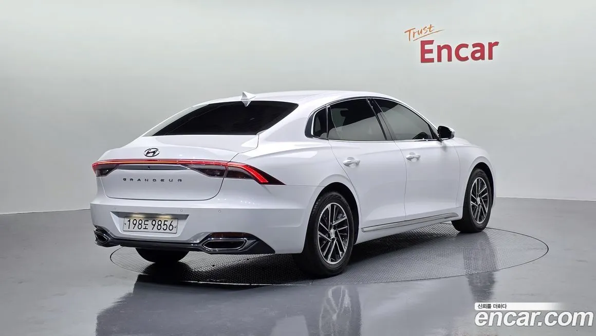 Hyundai Grandeur 2023 из KR, фото 4