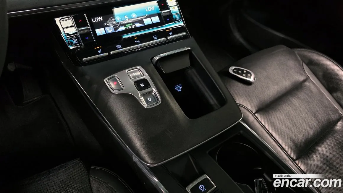 Hyundai Grandeur 2023 из KR, фото 5