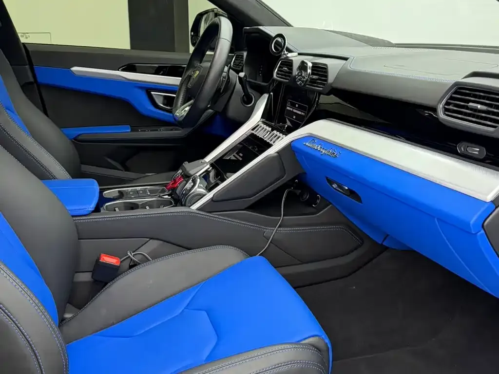 Lamborghini Urus 2021 из CN, фото 8