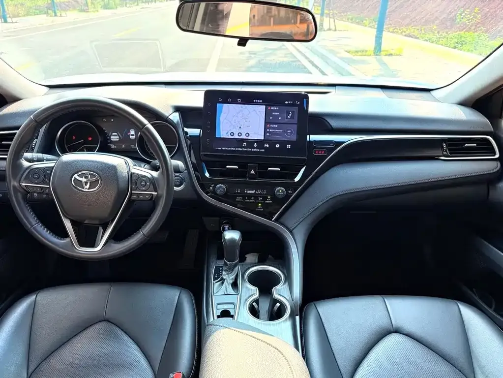 Toyota Camry 2023 из CN, фото 9