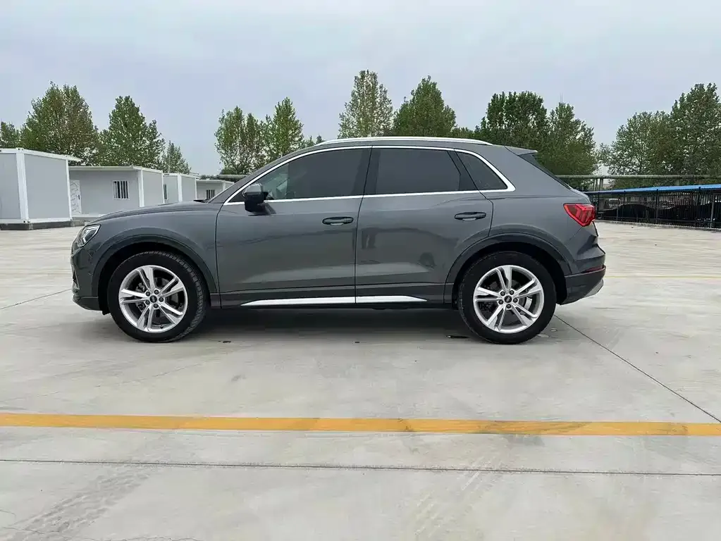 Audi Q3 — фото 5