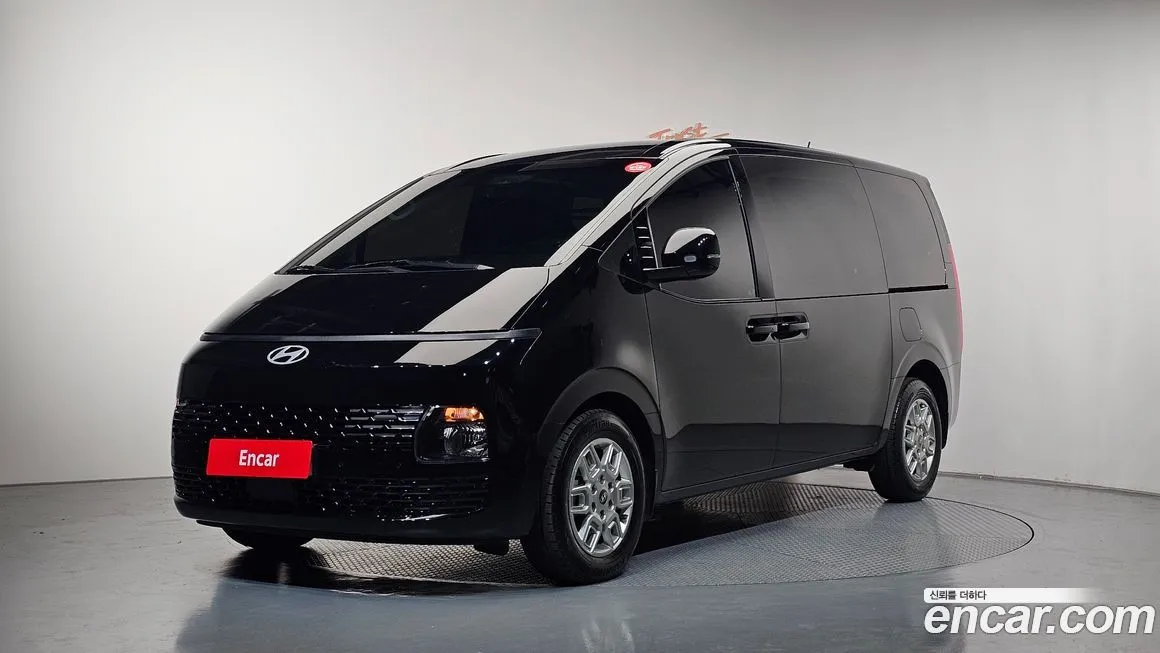 Hyundai Staria 2025 из KR, фото 1