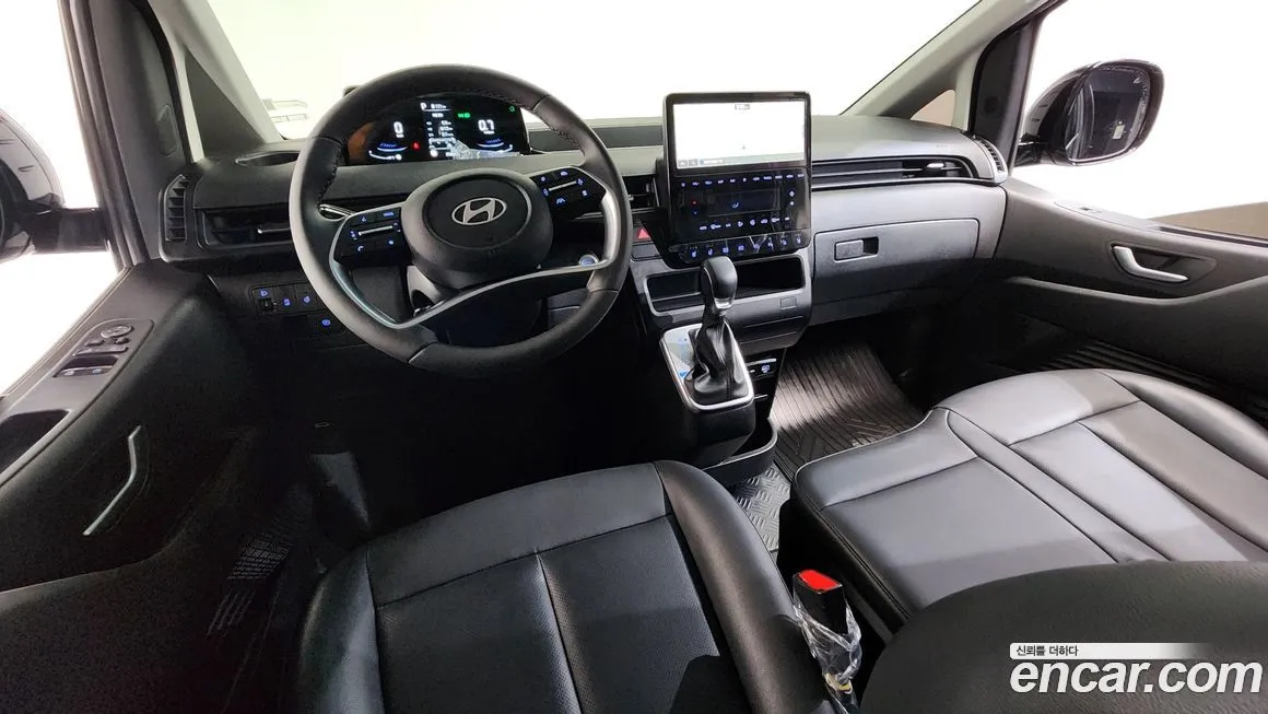 Hyundai Staria 2025 из KR, фото 6