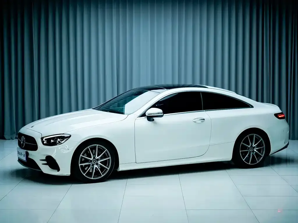 Mercedes-Benz E-Class (Import) 2023 из CN, фото 1