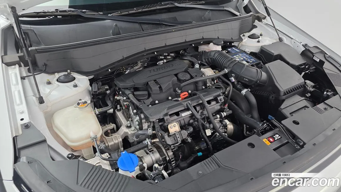 Hyundai Kona 2023 из KR, фото 6