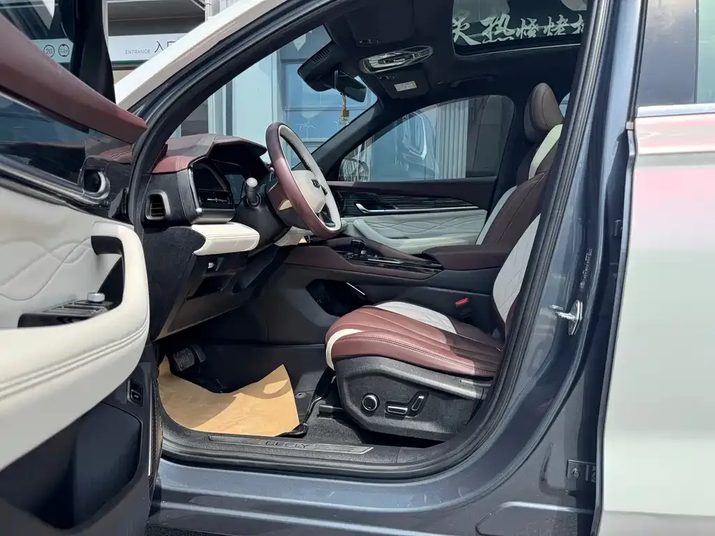 Geely Xingyue L 2022 из CN, фото 4