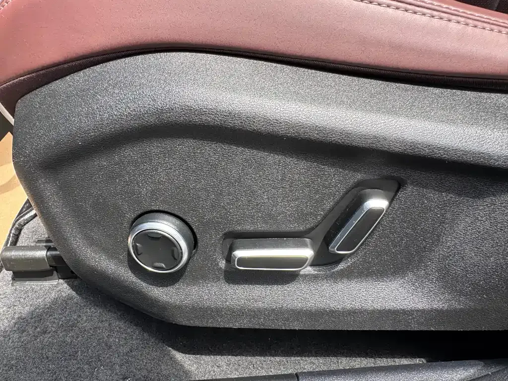 Geely Xingyue L 2022 из CN, фото 9