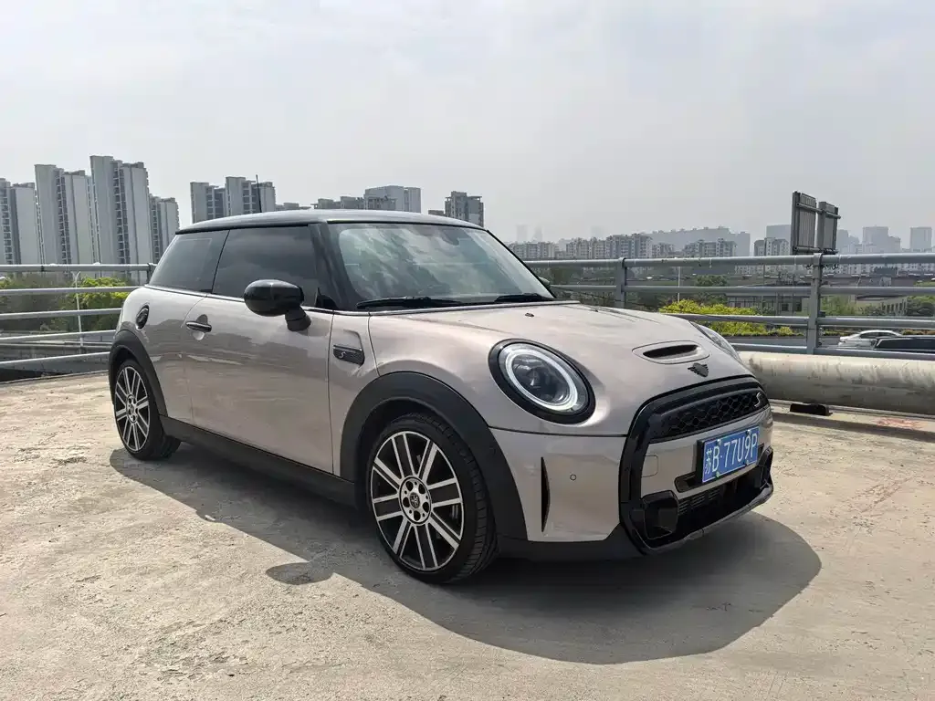 MINI Cooper (3-door) 2024 из CN, фото 4