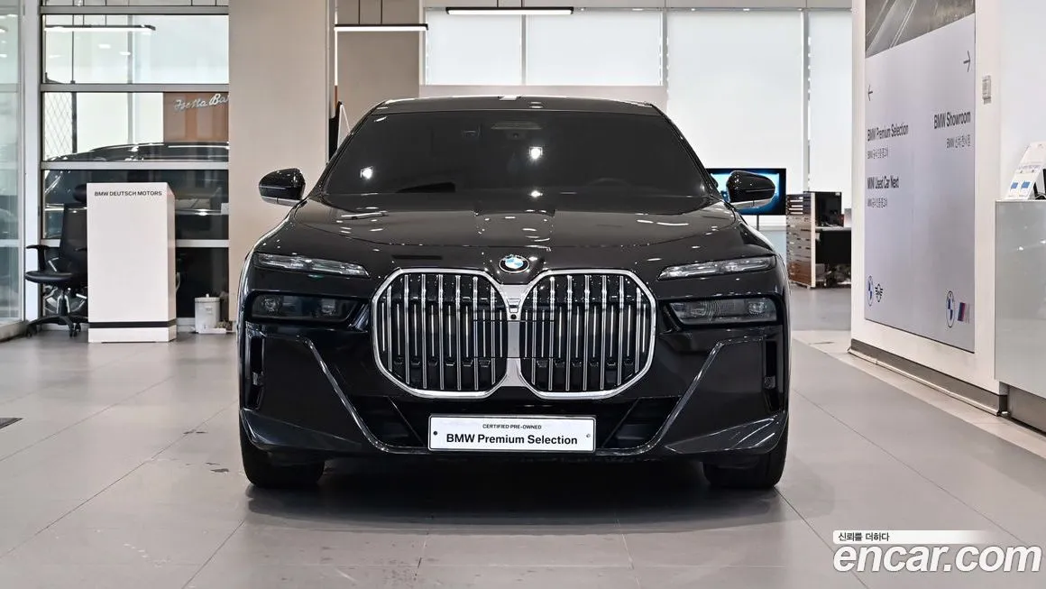 BMW 7-Series 2023 из KR, фото 2