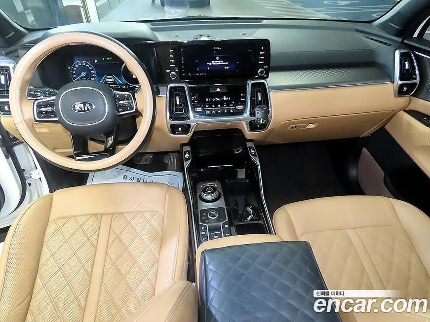 Kia Sorento — фото 10