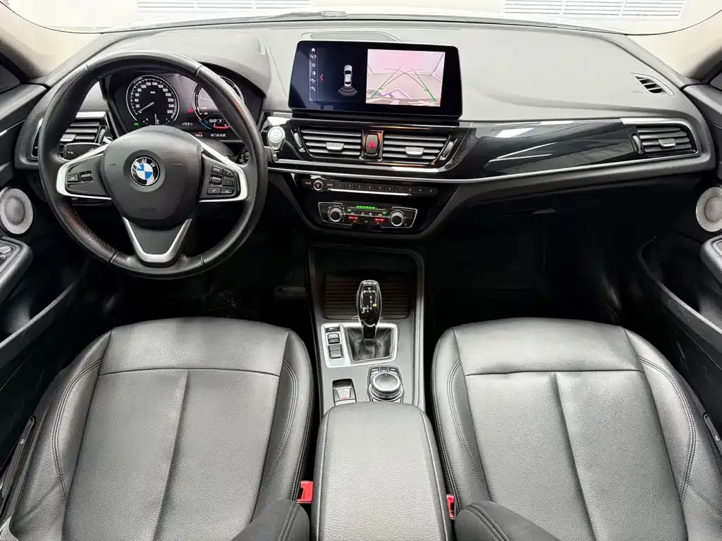 BMW 1 Series 2023 из CN, фото 6