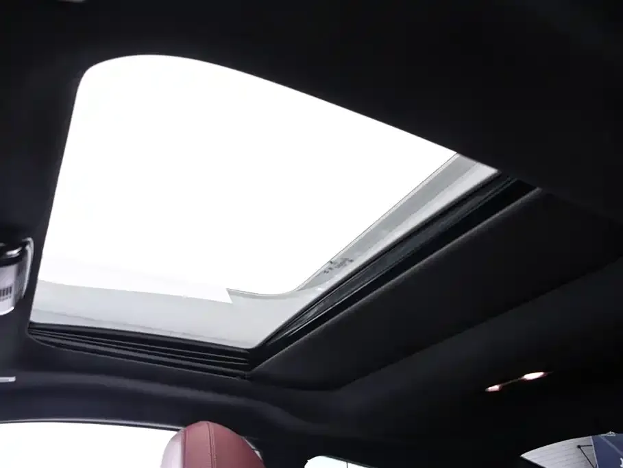 BMW 4 Series 2025 из CN, фото 10