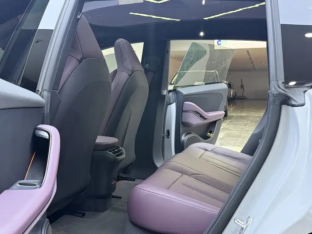 NIO ET5T 2024 из CN, фото 4