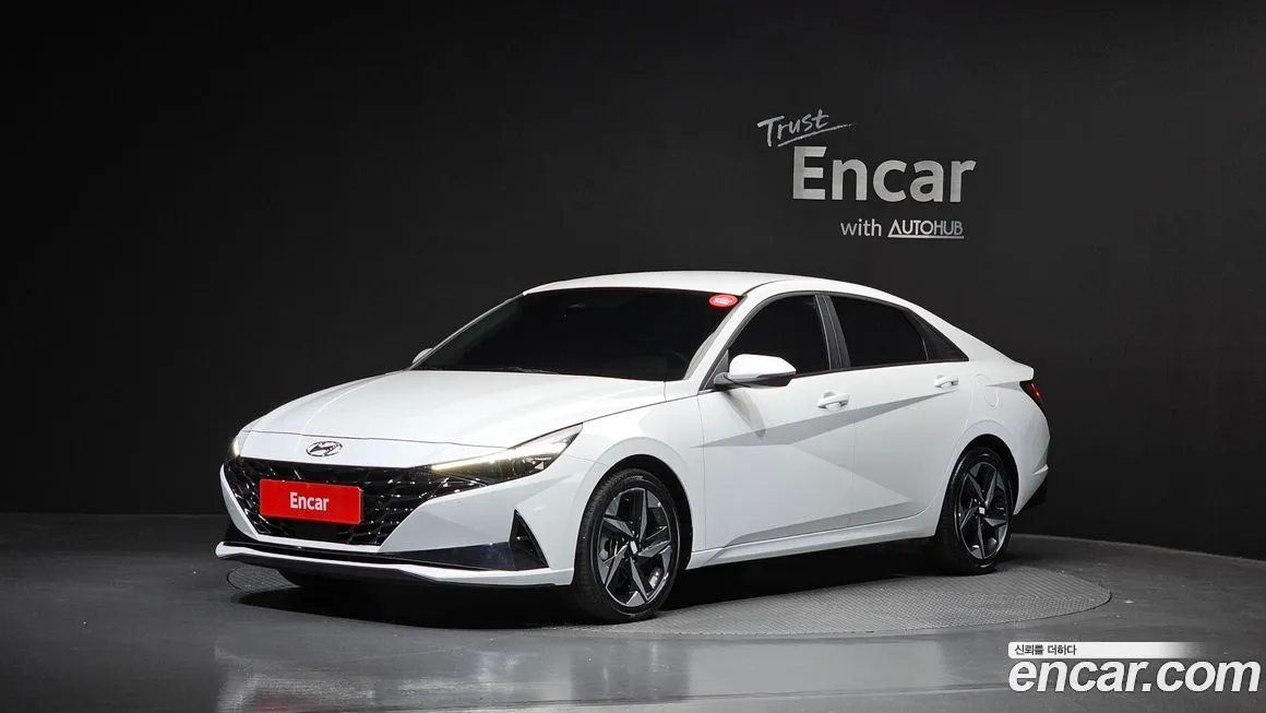 Hyundai AVANTE 2023 из KR, фото 1