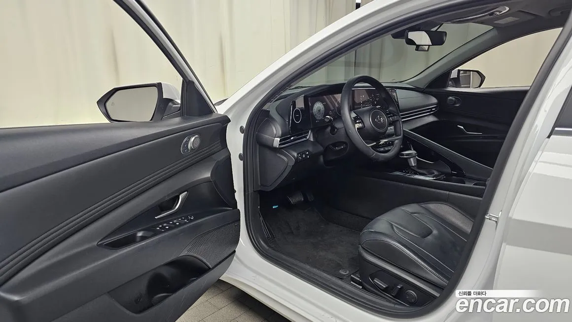 Hyundai AVANTE 2023 из KR, фото 10