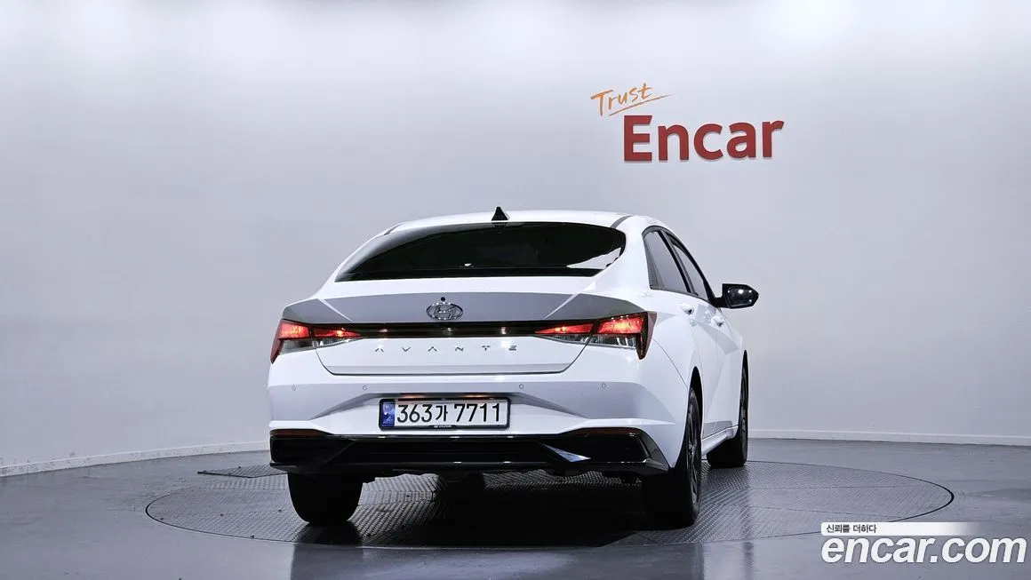 Hyundai AVANTE 2023 из KR, фото 4