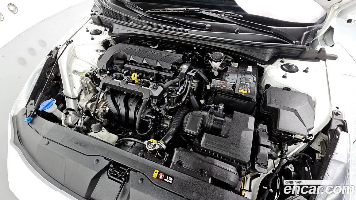 Hyundai AVANTE 2023 из KR, фото 7